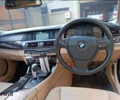 BMW 528i - 6