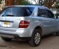 Mercedes Benz ML350 - 4