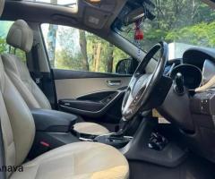 Hyundai Santa Fe - 5