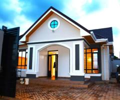 3BR ALL ENSUITE_CASA BONITA GARDENS