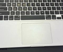 Apple Macbook Pro - 2
