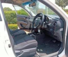 Toyota corolla fielder hybrid - 2