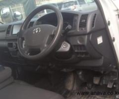 Toyota hiace