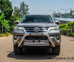 Toyota fortuner - 5