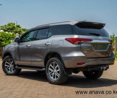 Toyota fortuner - 7