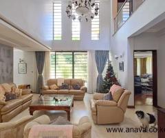 Exquisite 5 Bedroom townhouse on 1 acre plot for Sale - 2
