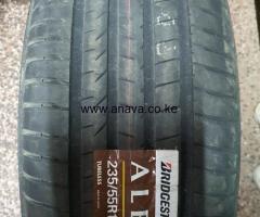 22 /55 R18 Bringstone (Japan)