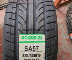 225 /40 R18 GOODRIDE