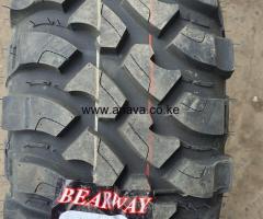 235 /75 R15 BEARWAY (MT)