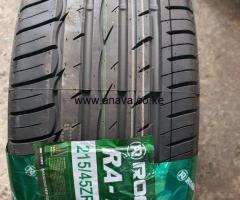 215 /45 R17 ROADCRUZA