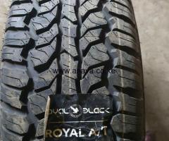 235 /65 R17 ROYAYBLACK