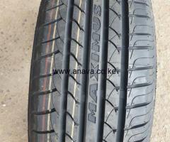 215 /60 R16 MAXTREK