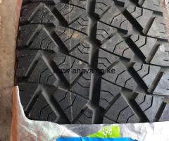 275 /70 R16 PETROMAX