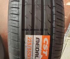 225 /55 R17 CST