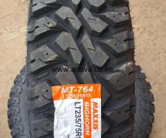 235 /75 R15 Maxxis MT 764 (Thailand)