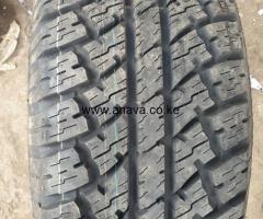245 /70 R16 MAXTREK