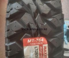 265 /75 R16 MT (Maxxis)