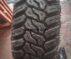 285 /75 R16 MT (MAXTREK)