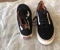 Buy 2pairs or more at discount