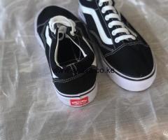 Buy 2pairs or more at discount - 4