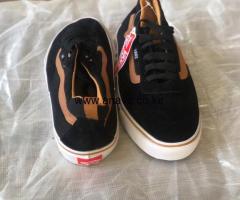 Buy 2pairs or more at discount - 8